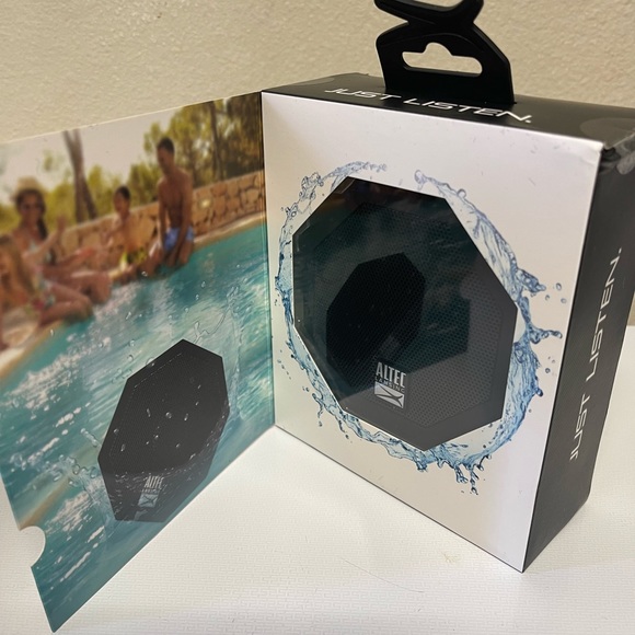 Altec Lansing Solo Rugged Bluetooth Speaker Black - Picture 3 of 9